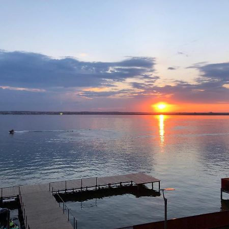 Mamaia Lake View Apartment ภายนอก รูปภาพ